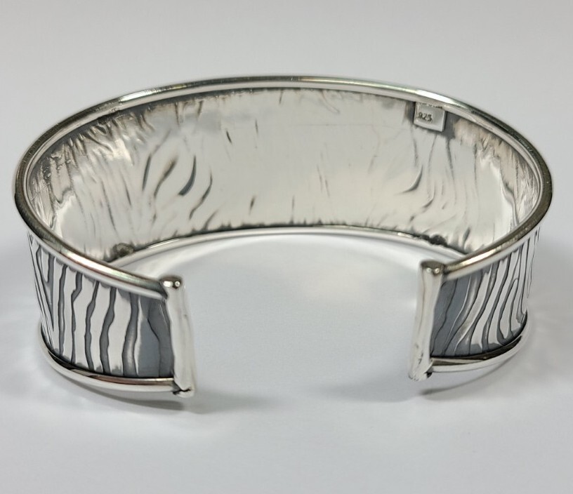 Sterling Silver Zebra Pattern Wide Cuff Bangle Br… - image 5