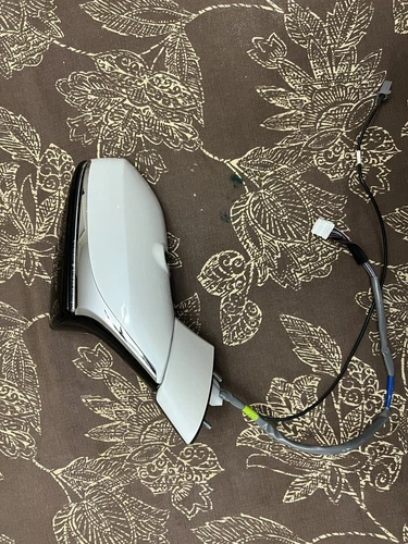 OEM 2021-23 LEXUS IS300 IS350 LH DOOR / SIDEVIEW MIRROR WITH CAMERA & AUTO FOLD