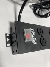 Tripp Lite UL800CB-15 10-Outlet 120 V AC Power Strip See All Pictures