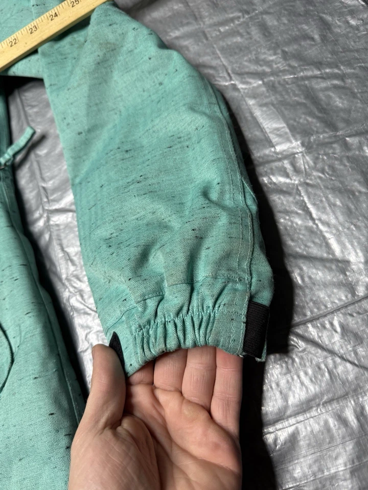 Woman’s 686 Infidry Waterproof Ski Snow Jacket Teal With Hood Size Medium - Image 4 of 4