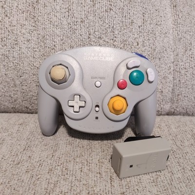 Nintendo GameCube - WaveBird Wireless Controller - Gray DOL-004 w/ Receiver