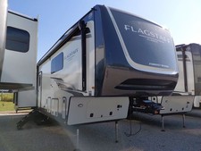 2026 Forest River Flagstaff Classic FW 401CFB