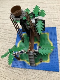 LEGO Forbidden Island 6270 & 6245 Complete W/ Box & Instructions Vintage Pirates