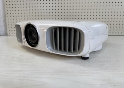 EPSON PowerLite Home Cinema 3020 FullHD RF 3D Glasses capable HDMI for repair