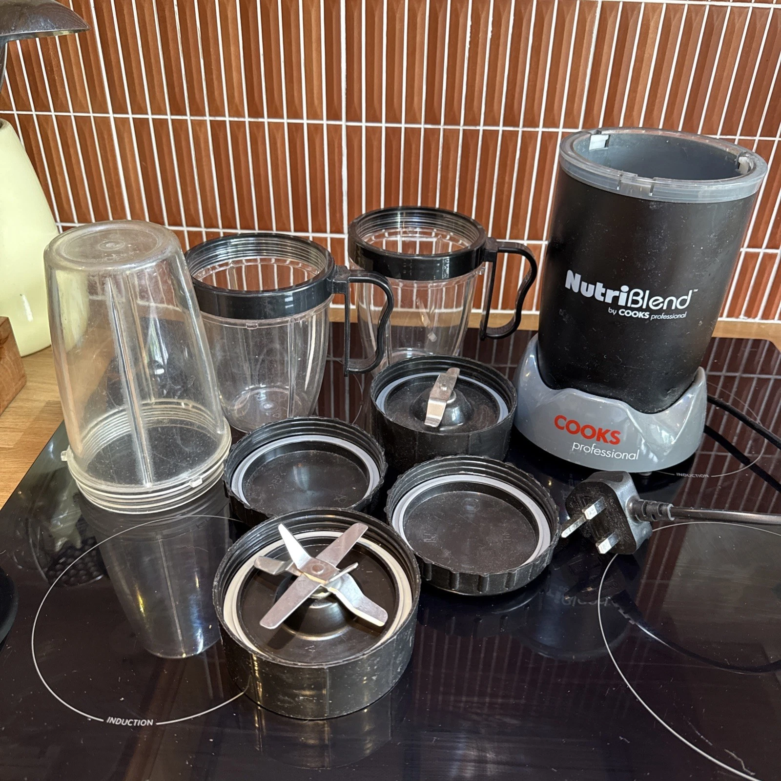 Nutriblend by Cooks Professional Blender Cups Lids Blades Smoothie Food Drinks