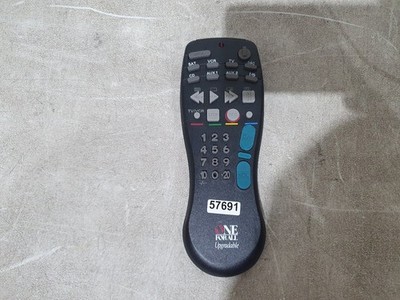 ONE FOR ALL Fernbedienung URC-4300 Universal TV Videorecorder Sat CD AUX aufrüstbar