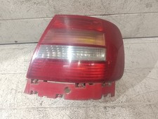 Audi A4 S4 B5 8D 1999 Hinten rechts Rückleuchte Heckleuchte 8D0945096F MAC3782