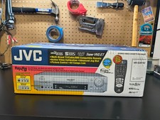 JVC HR-S3910U Super VHS ET Silver Hi-Fi Stereo VCR w/remote NEAR MINT OPEN BOX