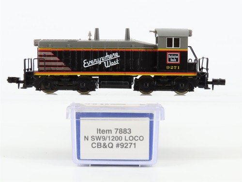 Locomotora diésel escala N realista 7883 CBQ Burlington SW9/1200 #9271  | Condition: Used