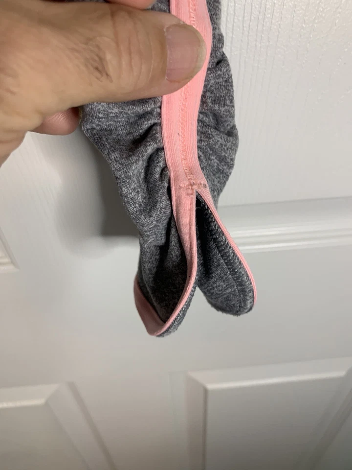 Leggings Ivivva Fitness Active Yoga tamanho 12 cinza e rosa - Imagem 4 de 4