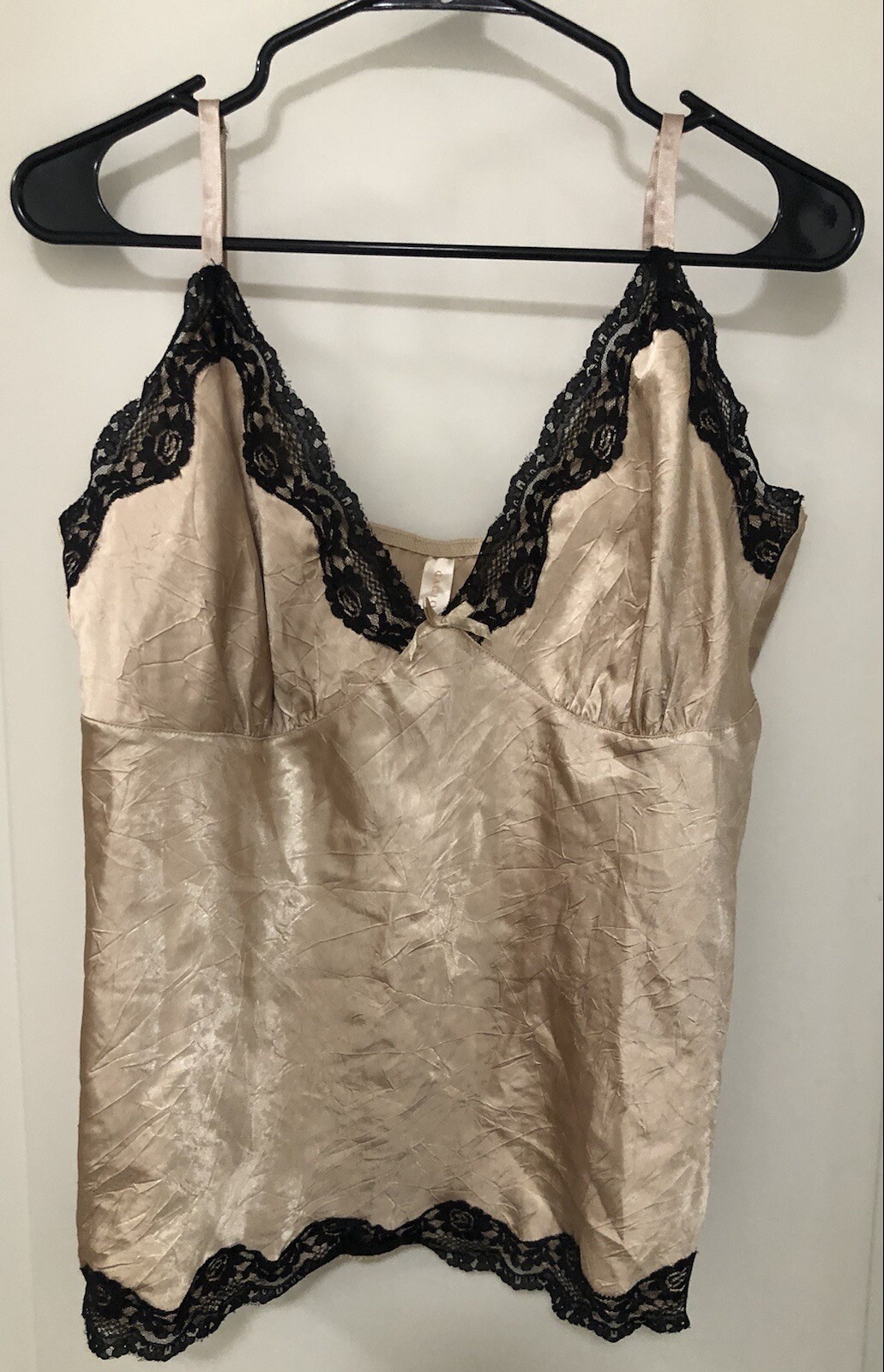 Cacique 14/16 Black Lace And Gold Lingerie Top Gem