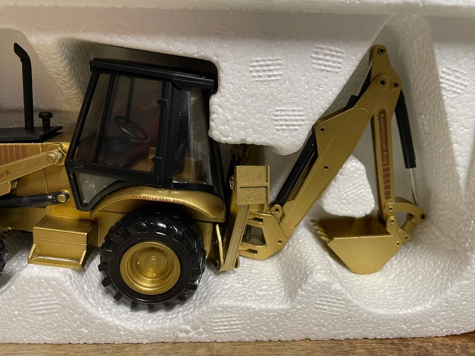 RARE Conrad Case 580 Super K Backhoe Loader 1:35 Gold NIB Made In Germany 1992 - Image 3 of 4