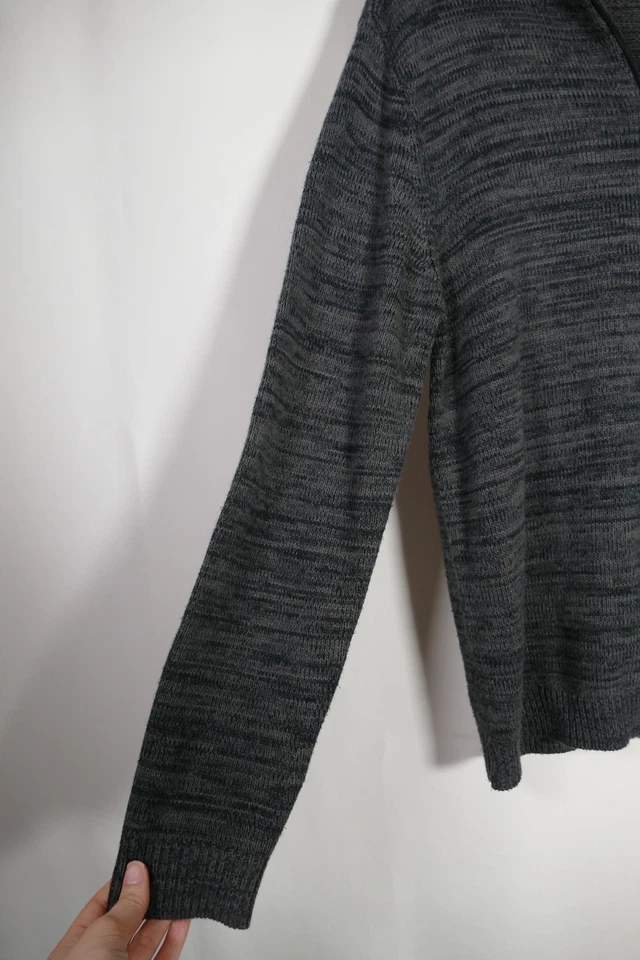 Suéter Pullover Via Europa Para Hombres 1/4 Cremallera Talla M Negro Preppy Atemporal Neutro Golf Foto 2 de 4