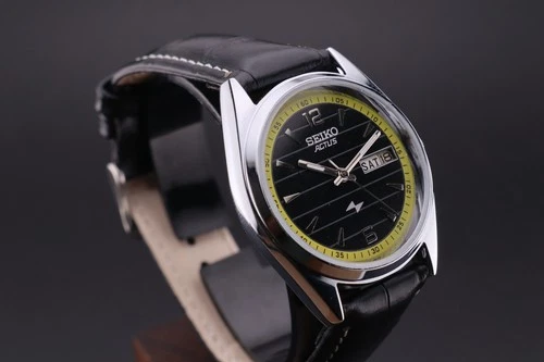 Vintage Seiko Actus Automatic 6309A 17J  D/Date- Japan Made  Men's Wrist Watch