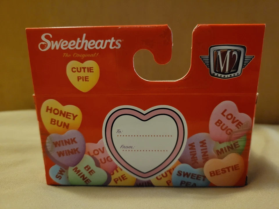 M2 Dodge Macho Power Wagon Sweethearts 1:64 New In Box - Image 4 of 4