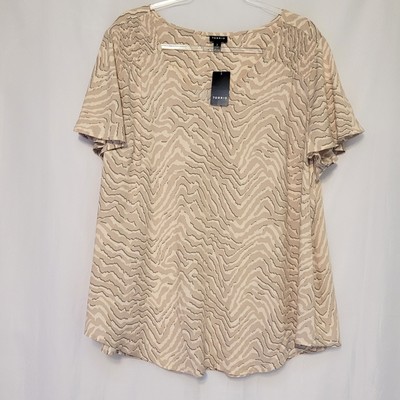 NWT Torrid Beige Animal Stripes Flutter Sleeve V Neck Pullover Blouse Sz 2 US 2X