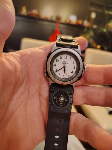 Vtg Timex Indiglo Watch Mens 38mm Black Resin Strap Compass Bezel New Battery