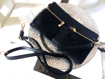 HANDTASCHE TASCHE MIT SCHULTERGURT UND MANSCHETTENRING J 89 2 ZIP TASCHEN NEU