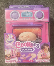 Cookeez Makery Sweet Treatz Oven Playset