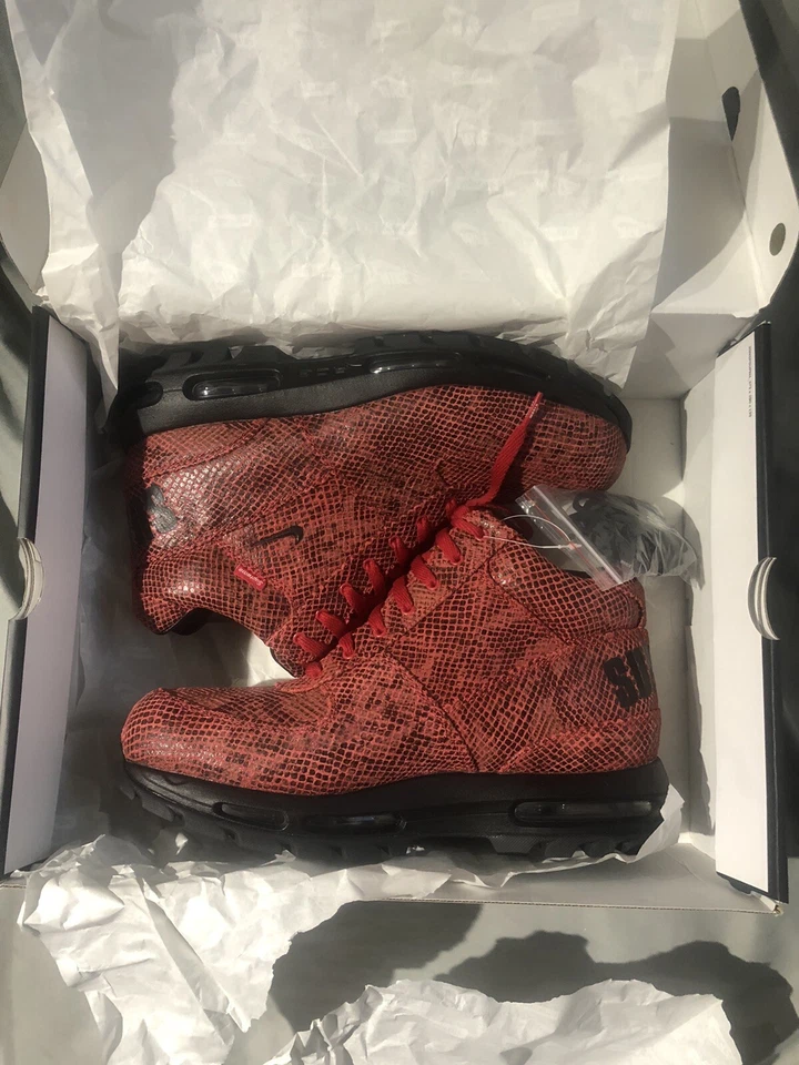 Nike Air Max Goadome Supreme Red Snakeskin Boots DA1475-600 Sz 11.5 Rare - Image 2 of 4