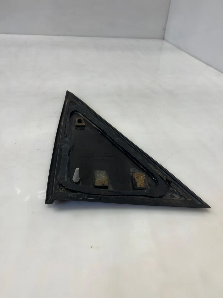 99 - 02 Saturn SC2 Coupe 3 Dr Quarter Glass LH Driver Side OEM 21171063 - Image 4 of 4