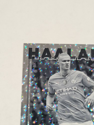 2024-25 Topps UCC Erling Haaland nero bianco ghiaccio 070/150 #9 SP - Foto 5 di 9