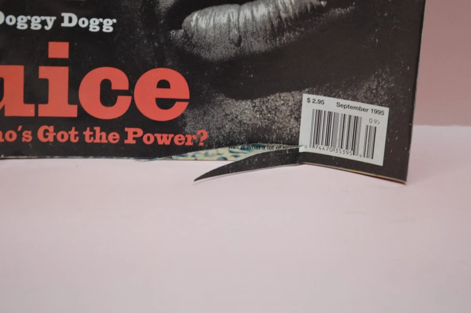 Vibe Magazine September 1995 Mike Tyson Cover | Juice: Who's Got the Power?🟣 Foto 2 de 4