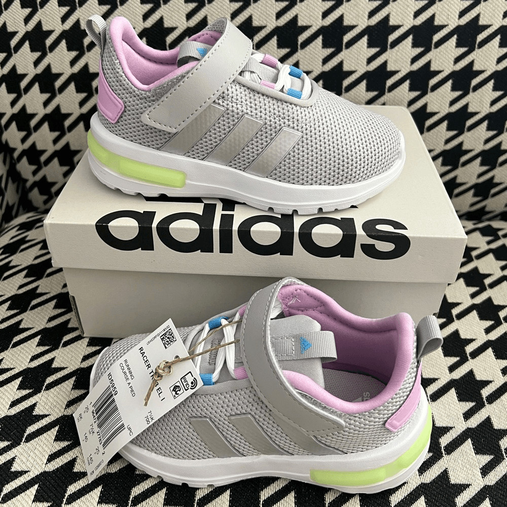 Adidas Racer TR23 -Size 8K Adidas Racer TR23 -Size 8K