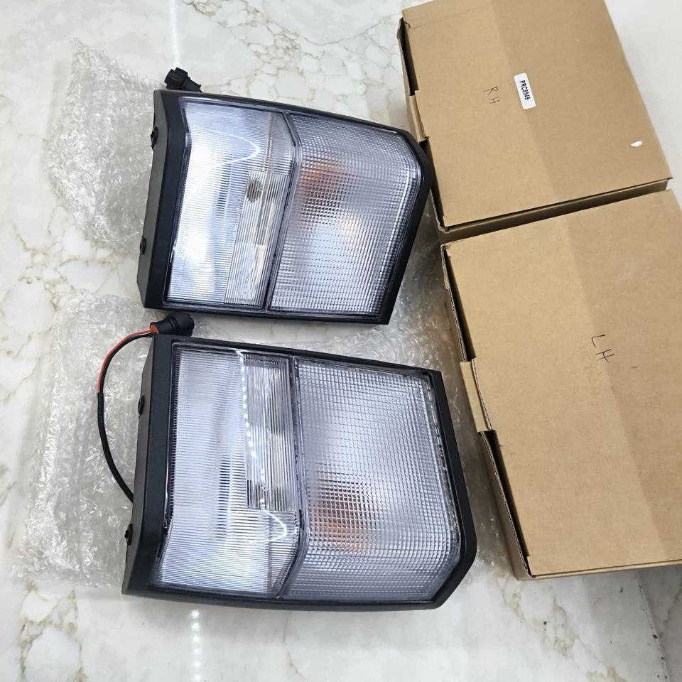 CLEAR Range Rover Classic -1996 Overfinch Autobigraphy Front Indicators Lights - Image 2 of 4