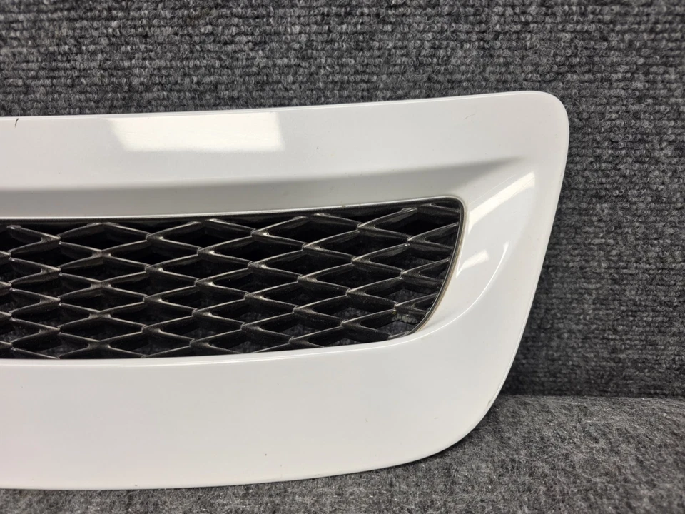 LEXUS 2015-2024 RC-F RCF OEM CAPÓ CUCHARA VENTILACIÓN AIRE MOLDURA CUBIERTA C/TR:083/LB3 Foto 3 de 4