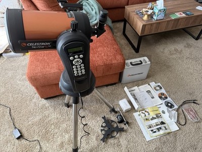 Celestron NexStar 8SE Computerized Telescope w/ Extra Lens Case