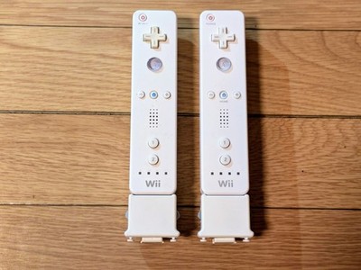 Nintendo Wii Controller Official OEM Wii Remote and Remote Motion Plus White