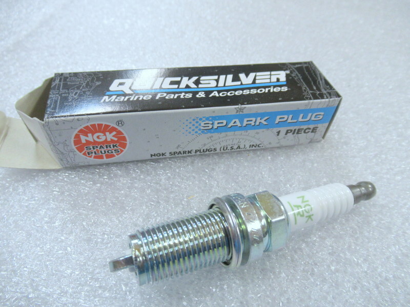 S15 Quicksilver 33-881284Q LFR6A-11 Spark Plug OEM New Factory Boat Parts