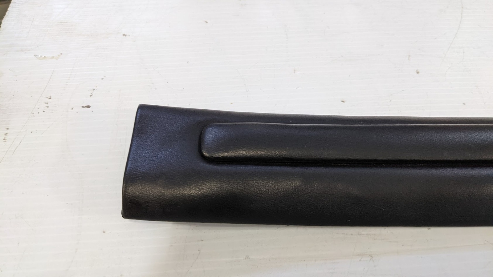 FERRARI 308 GTSi inside cover A PILLAR WITH TRIM 60356706 RIGHT SIDE -