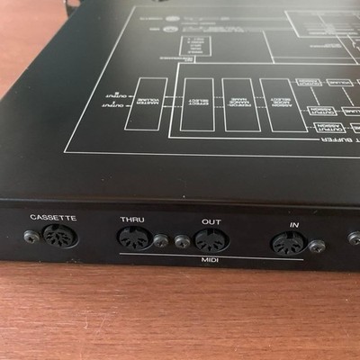YAMAHA TX81Z FM sound source FM Synthesizer FM Tone Generator Used
