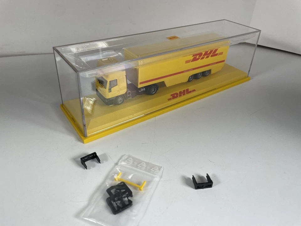Rietze Iveco трактор прицеп DHL желтый 1:87 HO масштаб пластик новый в прозрачном футляре - Изображение 3 из 4