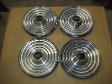 1969 69 Pontiac Bonneville Hubcap Rim Wheel Cover Hub Cap 15 Oem Used 5019 Set