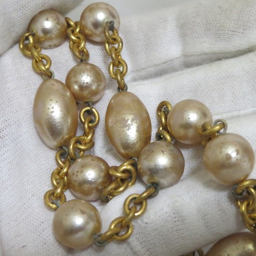 Auth Vintage Celine Faux Pearls Long Necklace Chain Belt Goldtone 90cm/35.4" in - Picture 16 of 24