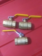 Lot Of 3 New 1- 1/4" 600 cwp full port brass ball valve