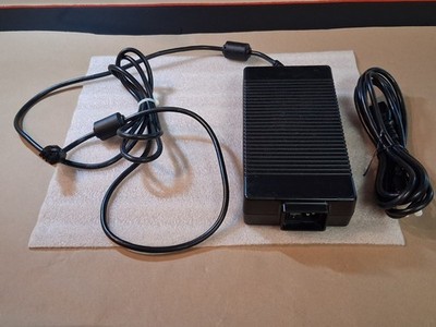 SL Power Electronics Corp MENT1220A2400F05 24V 9.2A Medical / I.T.E Power Supply