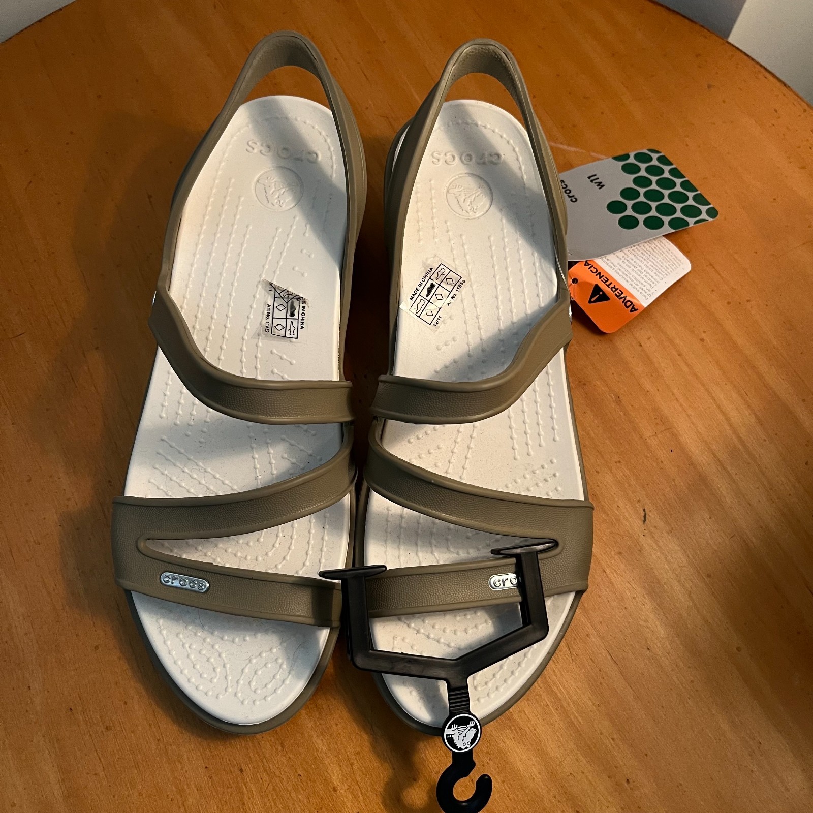 CROCS Women's Size 11 Patricia II 2-Inch Wedge Sandal in Khaki with Straps