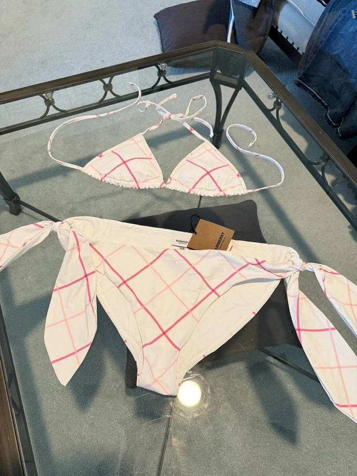 Conjunto de bikini Burberry a cuadros blancos - Nuevo con etiquetas talla grande auténtico diseñador Foto 4 de 4