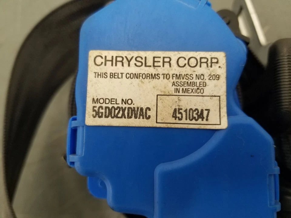 2001 Dodge Dakota R/T Xcab Seat Belt Set #3949 LL7 - Image 3 of 4