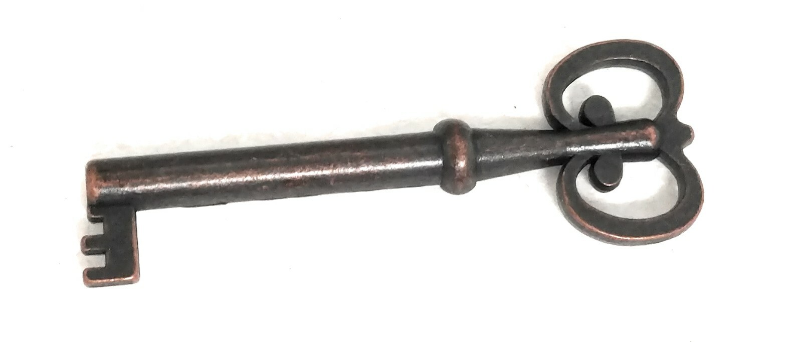 Lori Greiner KEY for Stand Up Jewelry Box. Replacement key OEM Floor or