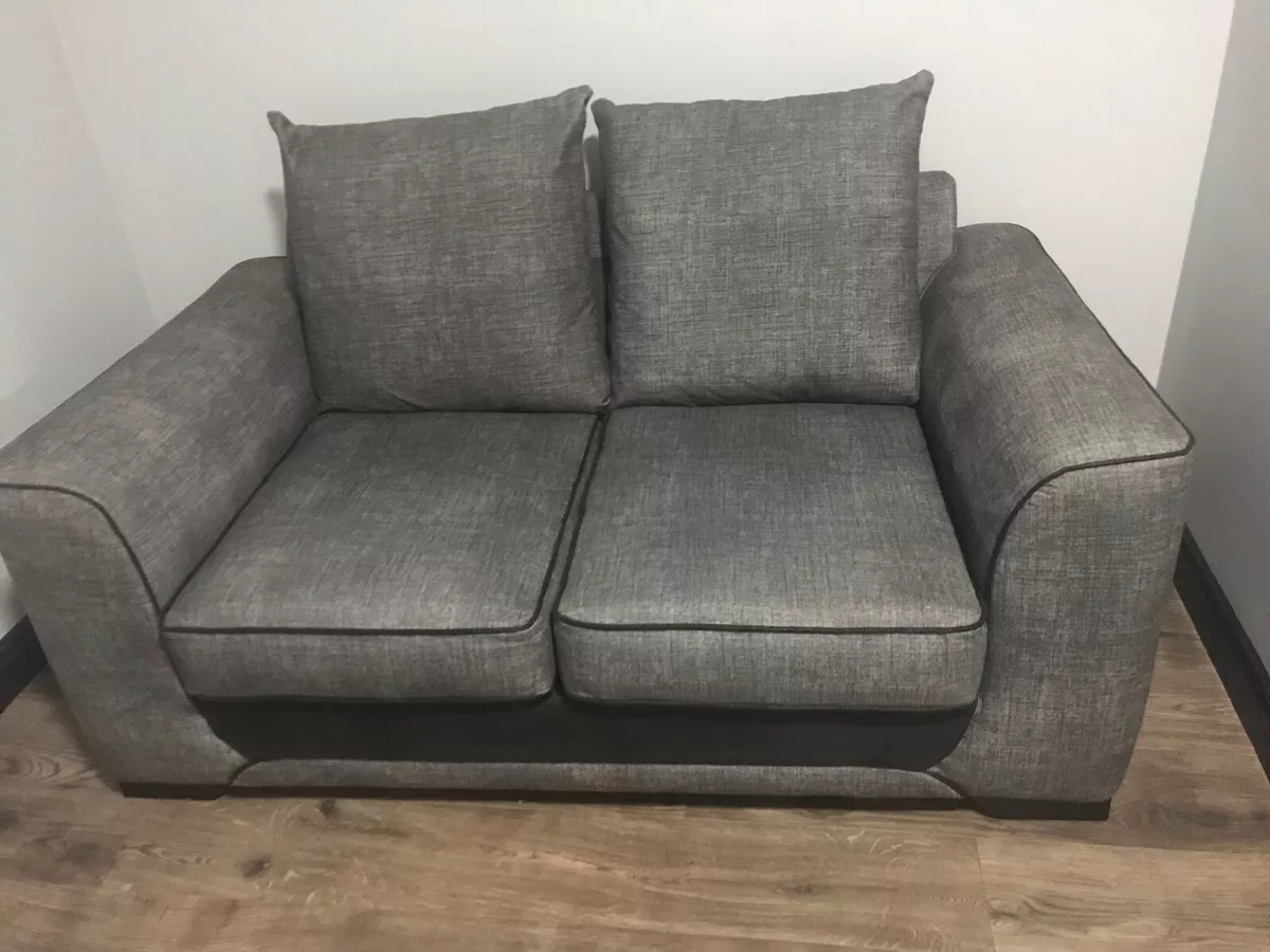 2 hot sale cushion sofa