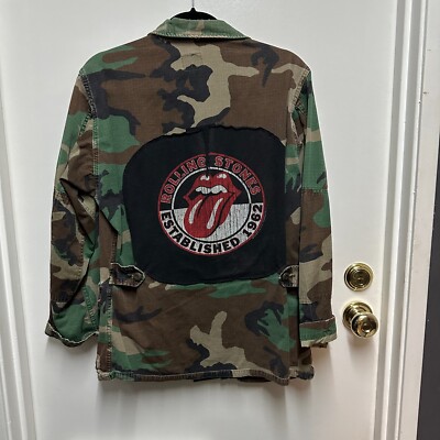 Rolling stones tongue military jacket S patchwork detail distressed look  green