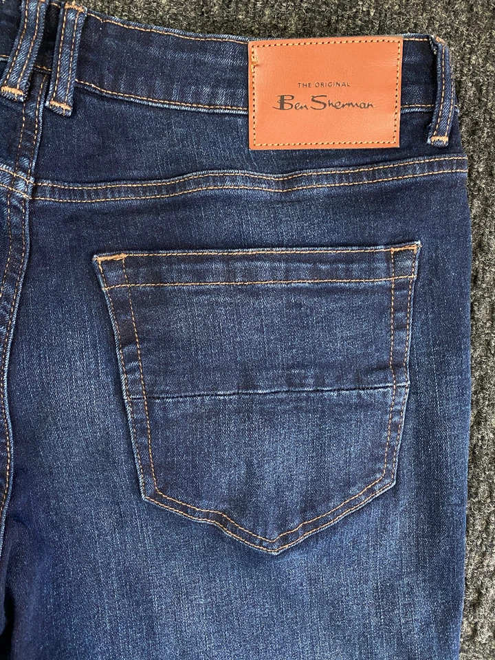 Ben Sherman Skinny Fit Denim Jeans Men’s 33 x 32 Dark Wash Stretch - Image 3 of 4