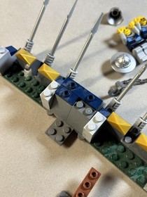 Lego Minifigures Knights Castle 7041 Parts Catapult