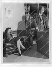 o29697 1938 orig photo producer Carey Wilson w secretary Doris Comer short subje