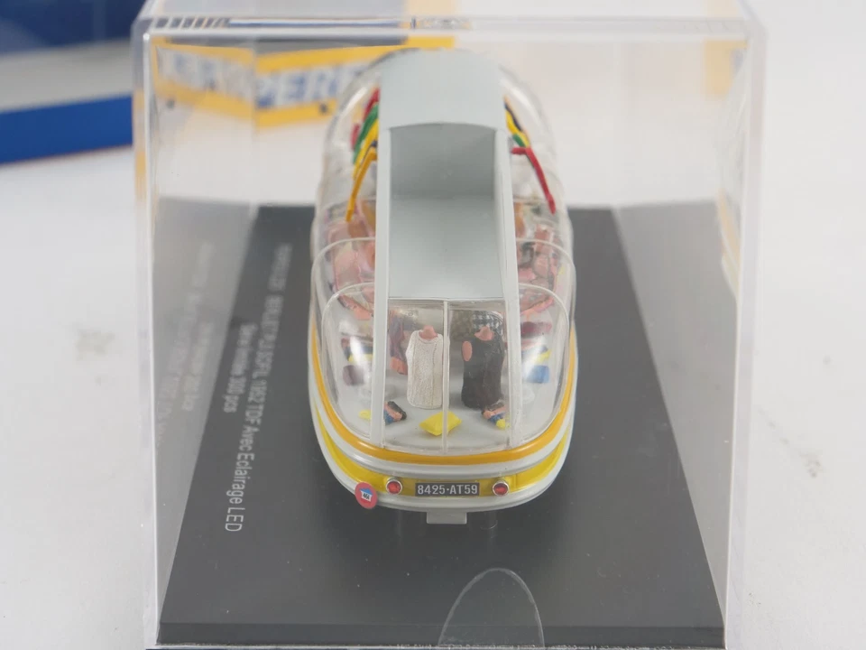 Perfex 225 Berliet PL5 Sofil 1952 TDF Con Illuminazione LED - Immagine 4 di 4